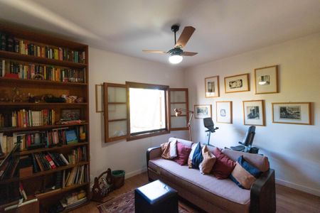 Casa de condomínio à venda com 350m², 4 quartos e 5 vagasQuarto 02