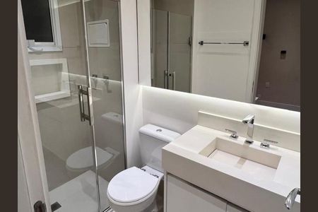 Apartamento à venda com 100m², 2 quartos e 2 vagas Apartamento à venda com 100m², 2 quartos e 2 vagasBanheiro da suíte 2