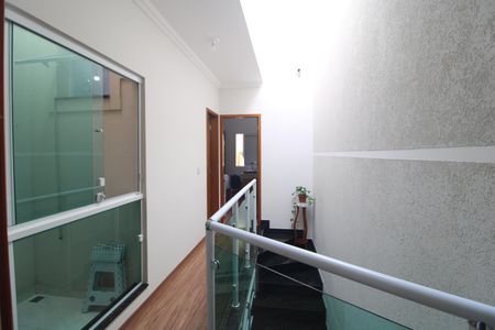 Casa à venda com 113m², 3 quartos e 2 vagasCorredor