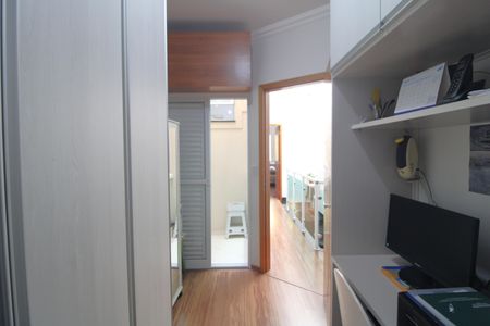 Casa à venda com 113m², 3 quartos e 2 vagasQuarto 2