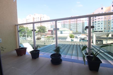 Casa à venda com 113m², 3 quartos e 2 vagasSacada/Suíte