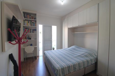 Casa à venda com 113m², 3 quartos e 2 vagasSuíte