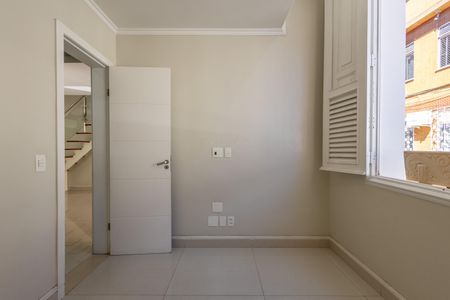 Casa de condomínio à venda com 130m², 3 quartos e 1 vaga Casa de condomínio à venda com 130m², 3 quartos e 1 vagaQuarto 1