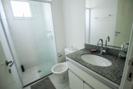 Apartamento à venda com 96m², 3 quartos e 2 vagasBanheiro Social