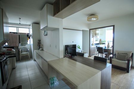 Apartamento à venda com 96m², 3 quartos e 2 vagasCozinha 