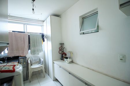 Apartamento à venda com 96m², 3 quartos e 2 vagasÁrea de Serviço