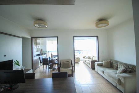 Apartamento à venda com 96m², 3 quartos e 2 vagasSala