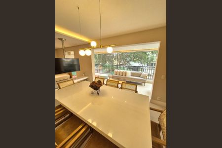 Apartamento à venda com 136m², 3 quartos e 3 vagas Apartamento à venda com 136m², 3 quartos e 3 vagasFoto 01