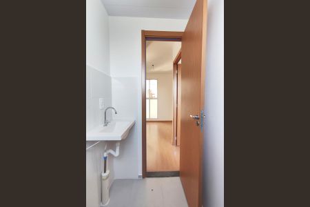 Apartamento à venda com 60m², 2 quartos e 1 vaga Apartamento à venda com 60m², 2 quartos e 1 vagaBanheiro