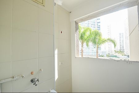 Apartamento à venda com 75m², 3 quartos e 1 vagaÁrea de Serviço