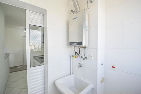 Apartamento à venda com 65m², 2 quartos e 1 vagaÁrea de Serviço