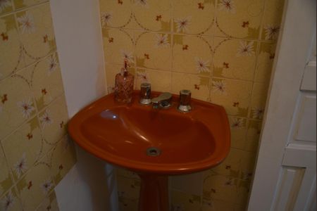 Casa à venda com 197m², 3 quartos e 3 vagasBanheiro de Serviço