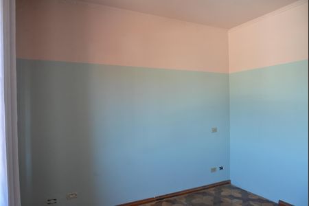 Casa à venda com 197m², 3 quartos e 3 vagasSuíte