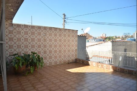 Casa à venda com 197m², 3 quartos e 3 vagasQuintal