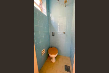 Apartamento à venda com 90m², 2 quartos e 1 vaga Apartamento à venda com 90m², 2 quartos e 1 vagaBanheiro