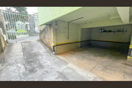 Apartamento à venda com 90m², 2 quartos e 1 vaga Apartamento à venda com 90m², 2 quartos e 1 vagaGaragem