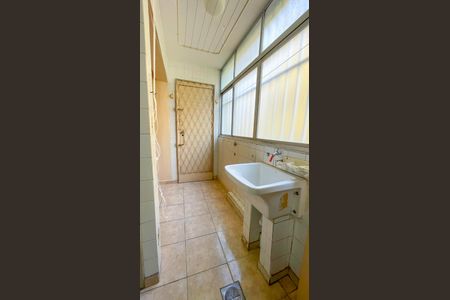 Apartamento à venda com 90m², 2 quartos e 1 vaga Apartamento à venda com 90m², 2 quartos e 1 vagaÁrea de Serviço