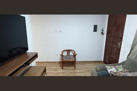 Casa à venda com 200m², 4 quartos e 2 vagas Casa à venda com 200m², 4 quartos e 2 vagasSala