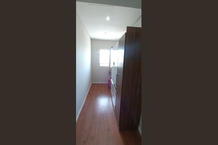 Casa à venda com 200m², 4 quartos e 2 vagas Casa à venda com 200m², 4 quartos e 2 vagasSuíte