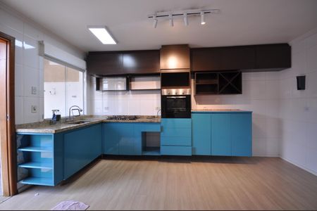 Casa à venda com 79m², 2 quartos e 2 vagasCozinha