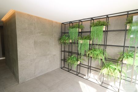 Apartamento à venda com 67m², 2 quartos e 2 vagas Apartamento à venda com 67m², 2 quartos e 2 vagasÁrea comum - Hall de entrada