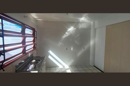 Casa para alugar com 40m², 1 quarto e 1 vaga Casa para alugar com 40m², 1 quarto e 1 vagaCozinha