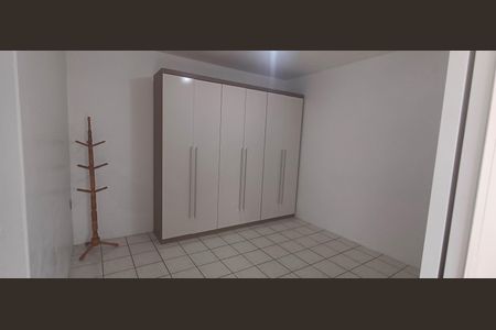 Casa para alugar com 40m², 1 quarto e 1 vaga Casa para alugar com 40m², 1 quarto e 1 vagaQuarto