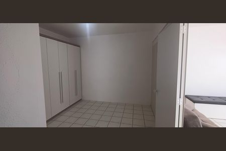 Casa para alugar com 40m², 1 quarto e 1 vaga Casa para alugar com 40m², 1 quarto e 1 vagaQuarto