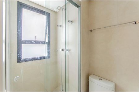 Apartamento à venda com 135m², 3 quartos e 3 vagas Apartamento à venda com 135m², 3 quartos e 3 vagasBanheiro da Suíte 1