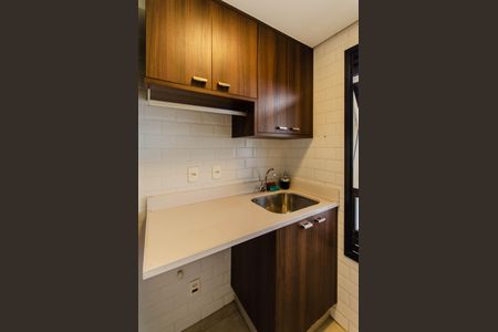 Apartamento à venda com 135m², 3 quartos e 3 vagas Apartamento à venda com 135m², 3 quartos e 3 vagasÁrea de Serviço