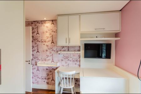 Apartamento à venda com 135m², 3 quartos e 3 vagas Apartamento à venda com 135m², 3 quartos e 3 vagasSuíte 1