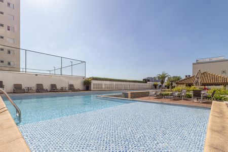 Apartamento à venda com 75m², 3 quartos e 2 vagasÁrea comum - Piscina