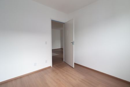 Apartamento à venda com 68m², 2 quartos e 1 vagaQuarto 2