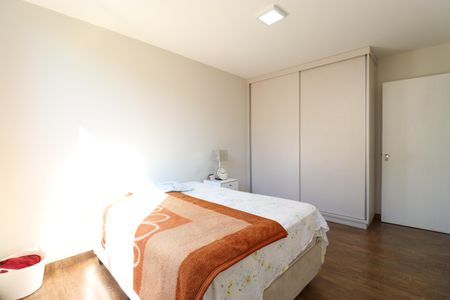 Apartamento à venda com 55m², 1 quarto e 1 vagaQuarto