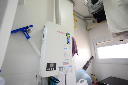 Apartamento à venda com 44m², 1 quarto e 1 vagaAquecedor