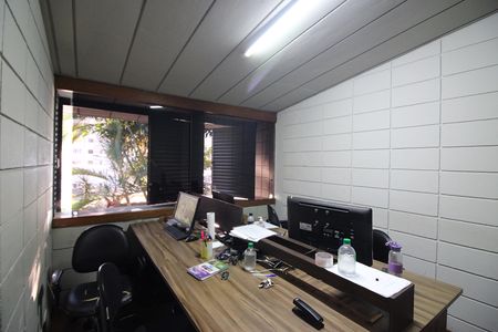 Casa à venda com 189m², 4 quartos e 2 vagasQuarto 2