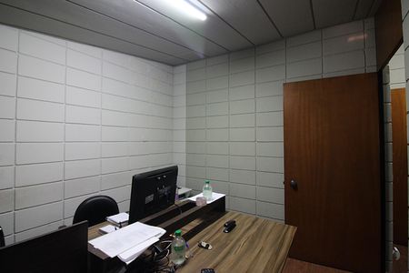 Casa à venda com 189m², 4 quartos e 2 vagasQuarto 2