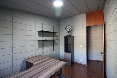 Casa à venda com 189m², 4 quartos e 2 vagasQuarto 2