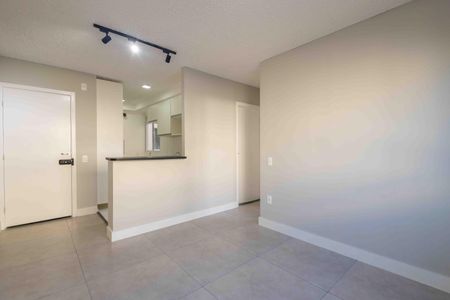 Apartamento à venda com 43m², 2 quartos e sem vaga Apartamento à venda com 43m², 2 quartos e sem vagaSala