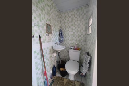 Casa à venda com 120m², 2 quartos e 2 vagasLavabo de serviço