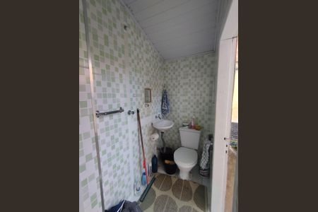 Casa à venda com 120m², 2 quartos e 2 vagasLavabo de serviço