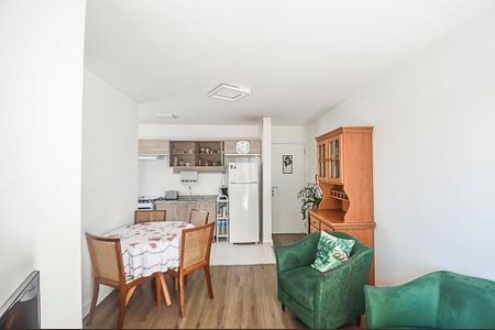 Apartamento à venda com 51m², 2 quartos e 1 vaga Apartamento à venda com 51m², 2 quartos e 1 vagaSala
