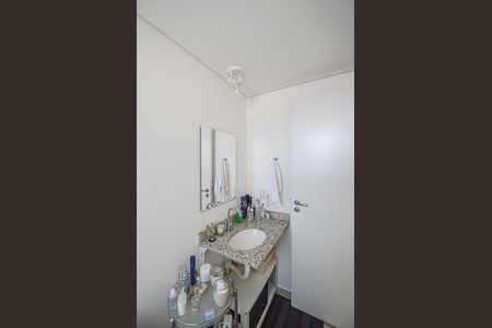 Apartamento à venda com 51m², 2 quartos e 1 vaga Apartamento à venda com 51m², 2 quartos e 1 vagaBanheiro