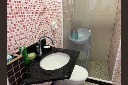 Apartamento à venda com 70m², 2 quartos e sem vaga Apartamento à venda com 70m², 2 quartos e sem vagaBanheiro da Suíte