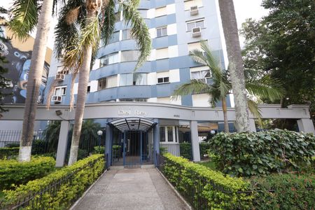 Apartamento para alugar com 75m², 2 quartos e sem vagaFachada e portaria