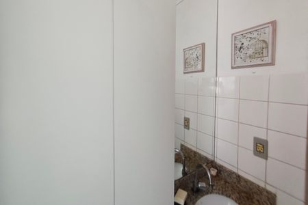 Apartamento à venda com 43m², 2 quartos e 1 vagaBanheiro