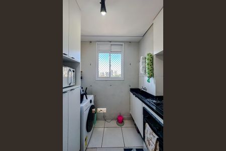 Apartamento à venda com 37m², 2 quartos e sem vagaCozinha e Área de Serviço