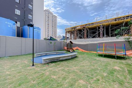 Apartamento à venda com 37m², 2 quartos e sem vagaÁrea comum
