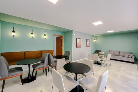 Apartamento à venda com 37m², 2 quartos e sem vagaÁrea comum - Salão de festas