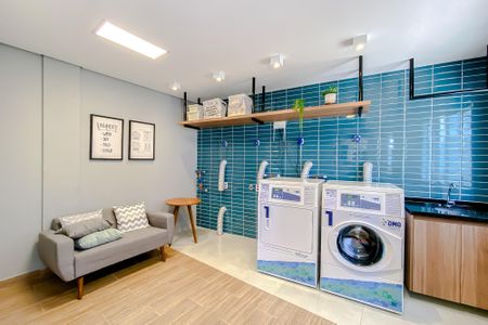 Apartamento à venda com 37m², 2 quartos e sem vagaÁrea comum